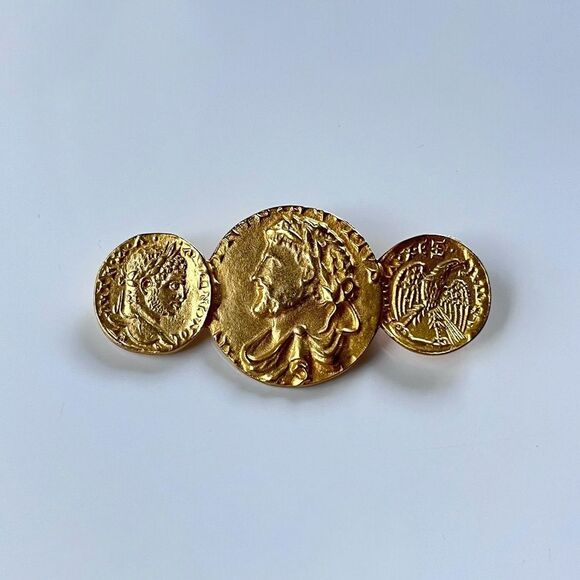 Vintage Gold Roman Coin Brooch - Picture 2 of 3